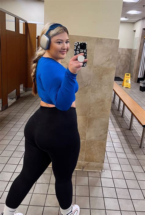 Pawg Porn Videos .